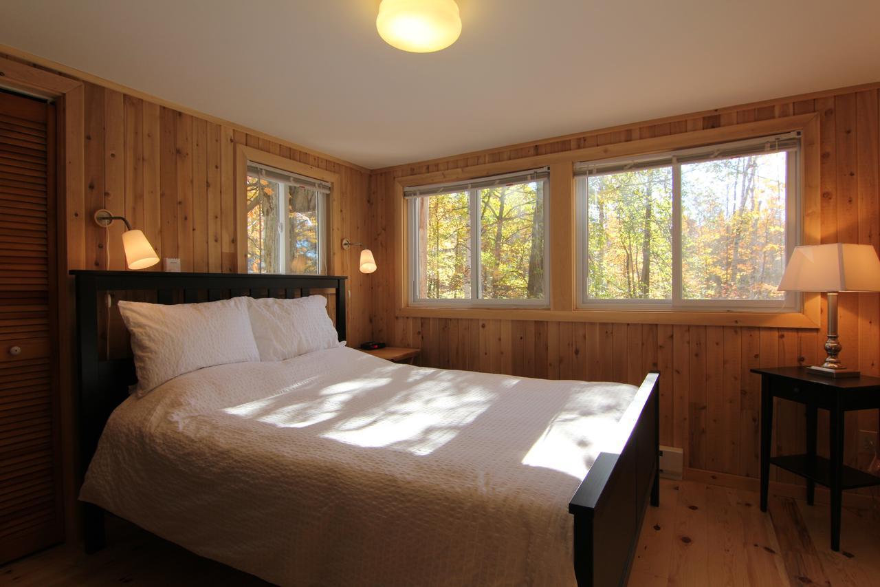 Birch Cliff Lodge On Baptiste Lake Highland Grove Esterno foto