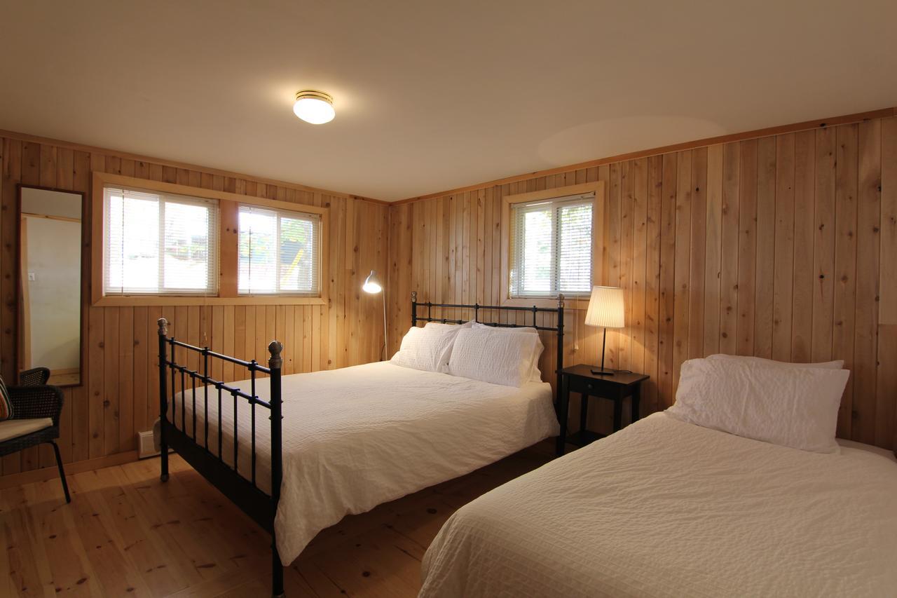 Birch Cliff Lodge On Baptiste Lake Highland Grove Esterno foto
