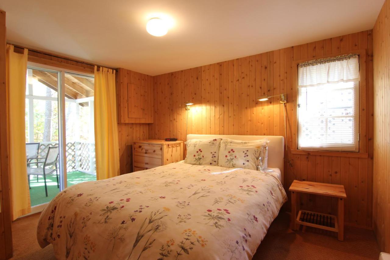 Birch Cliff Lodge On Baptiste Lake Highland Grove Esterno foto